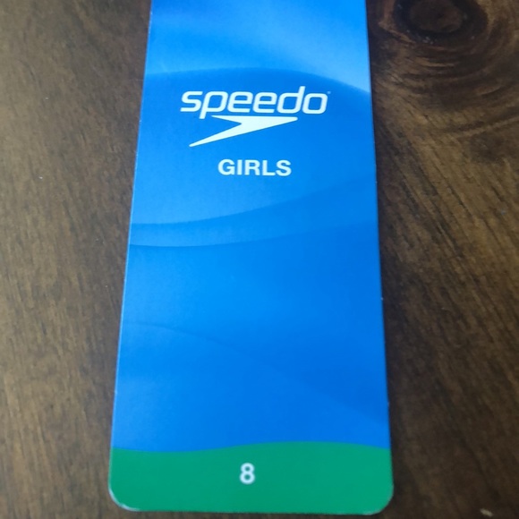 Speedo Girls - Picture 3 of 9